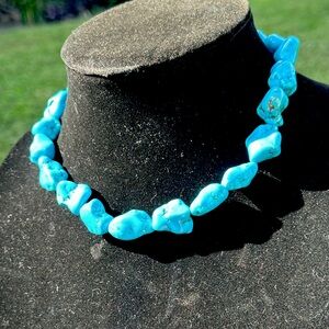 Blue fake rock Necklace 💙🐠✨